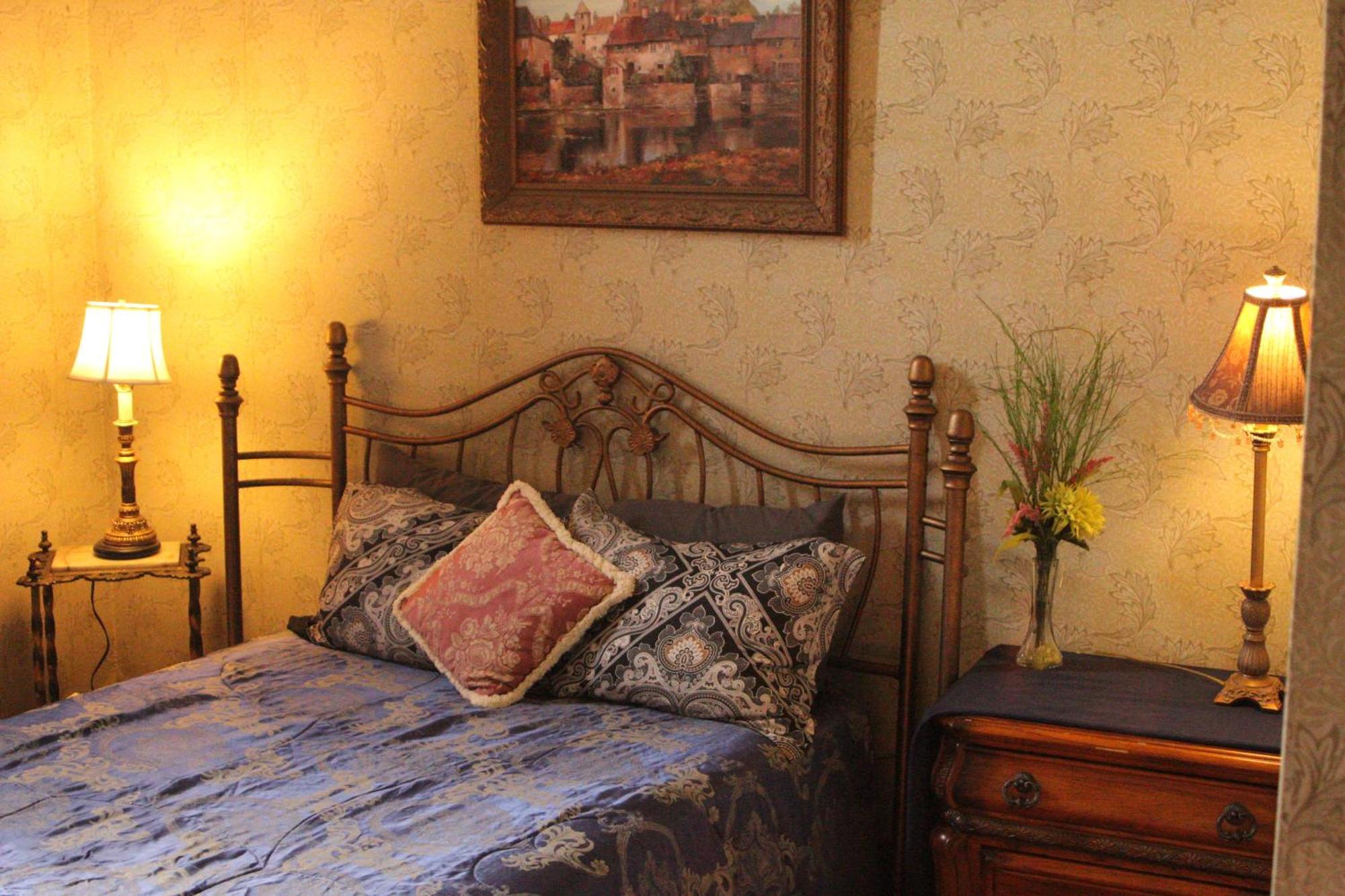 Henderson Castle Inn Kalamazoo Phòng bức ảnh