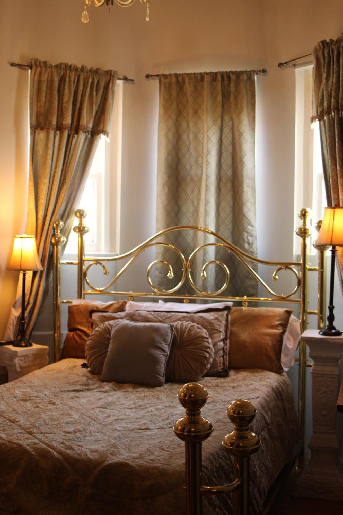 Henderson Castle Inn Kalamazoo Phòng bức ảnh